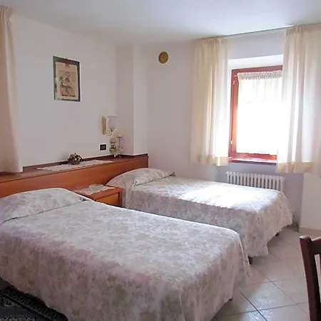 Hotel apartamentowy Du Chateau Fénis