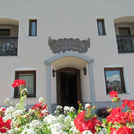 Du Chateau Fenis