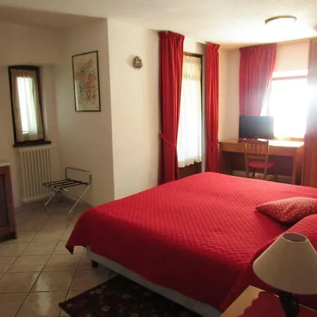 아파트호텔 Du Chateau 3*